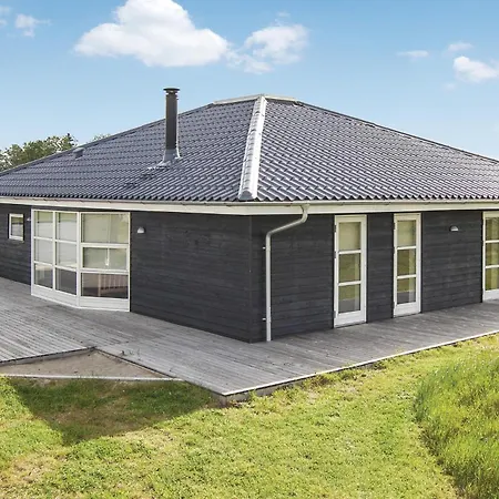 Stikkelsbaervej Tarm Iv *